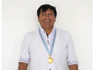 MAX JENRY LOZANO PINEDO