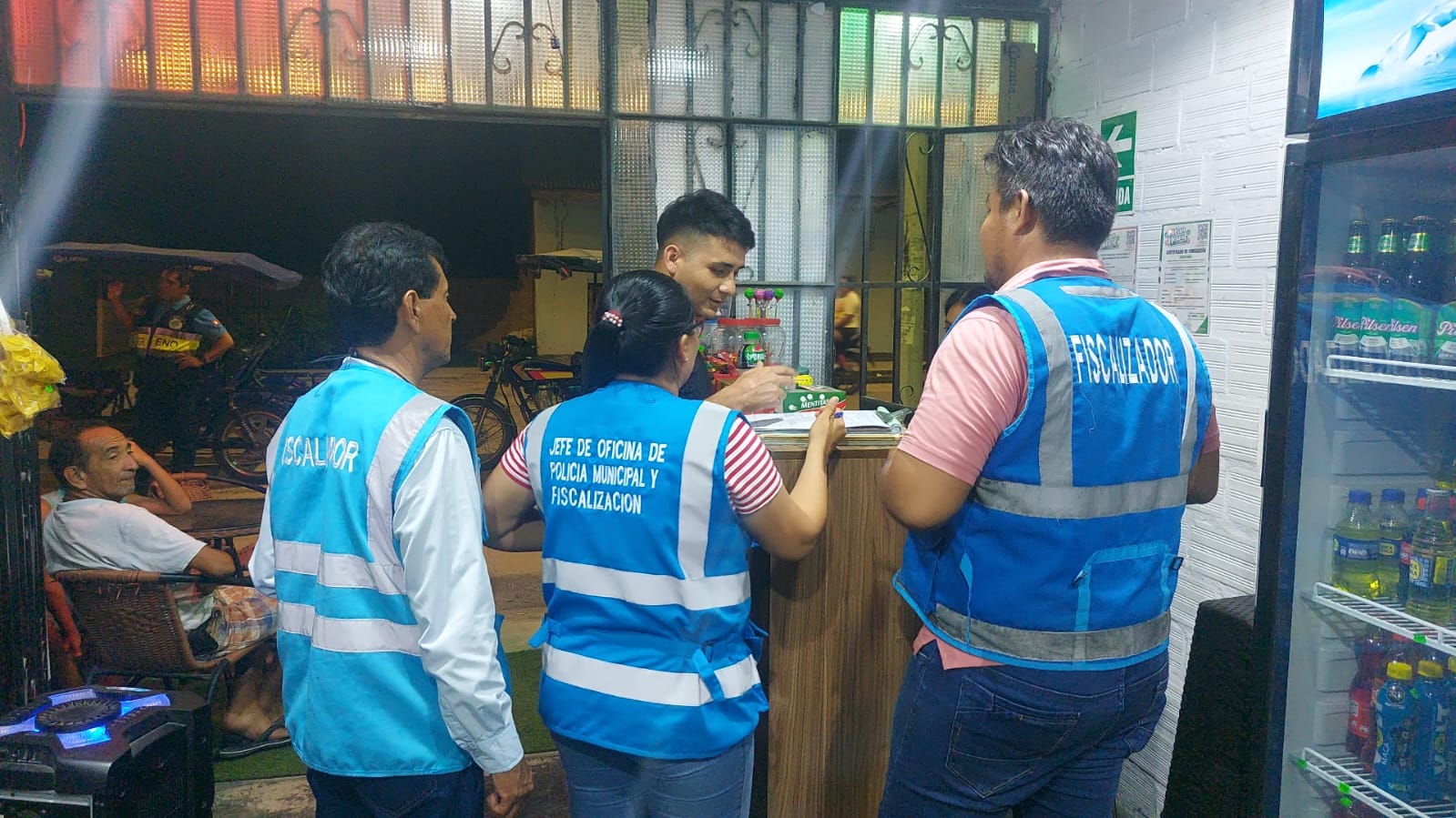 REALIZAN OPERATIVOS PARA HACER RESPETAR EL HORARIO DE ATENCIÓN EN ESTABLECIMIENTOS NOCTURNOS DEL DISTRITO DE MORALES.