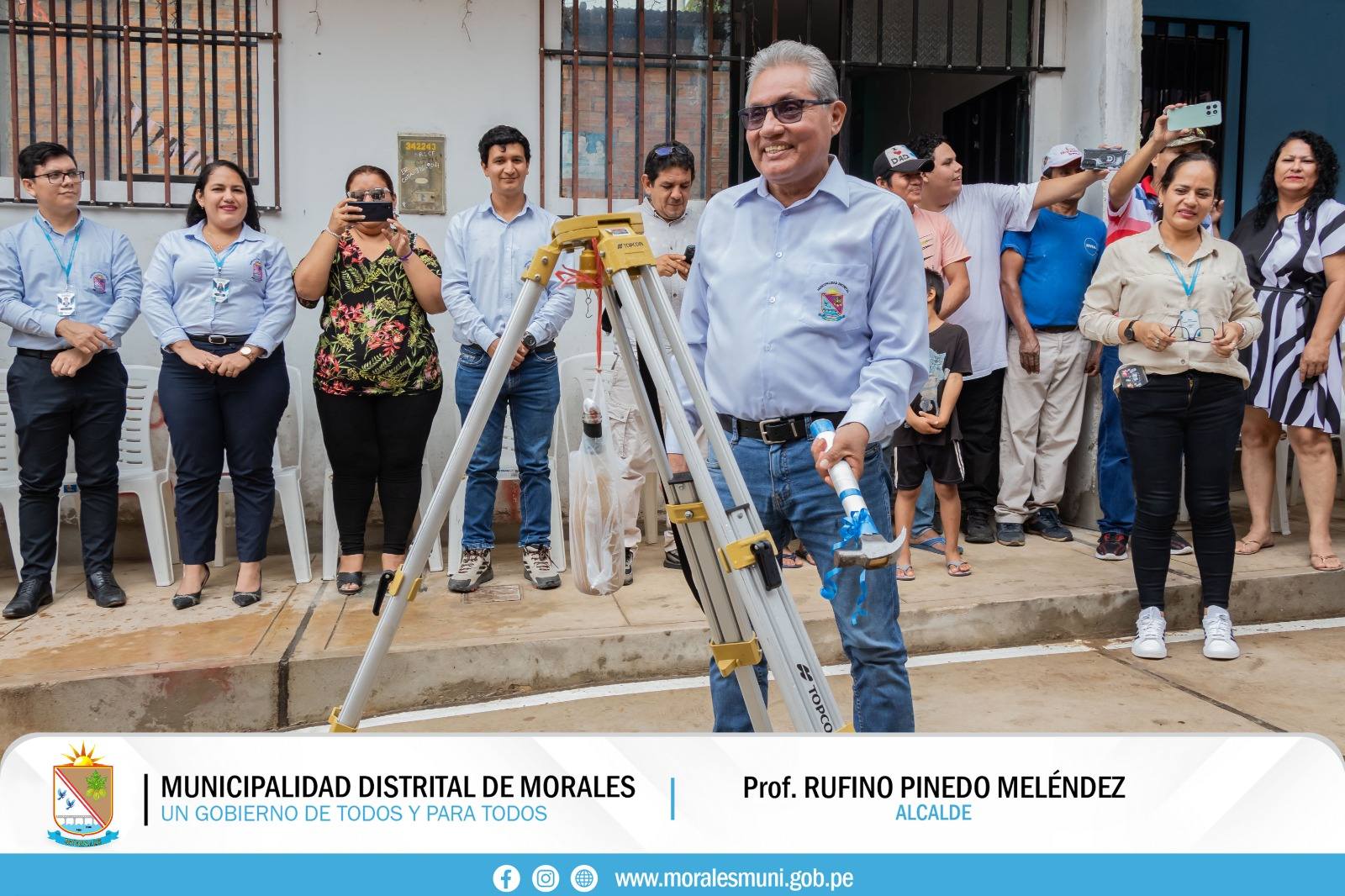 ALCALDE DE MORALES RUFINO PINEDO INAUGURÓ LA OBRA DE PAVIMENTACIÓN DEL PASAJE LEONIDAS FLORES TORRES.