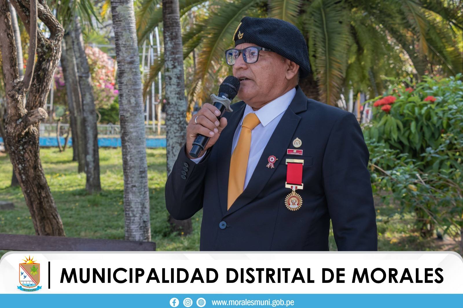 CEREMONIA DE IZAMIENTO DEL PABELLÓN NACIONAL EN PLAZA FRANCISCO BOLOGNESI DEL DISTRITO DE MORALES.